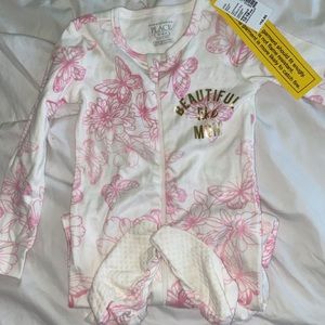 Brand new 12-18m footed pajamas